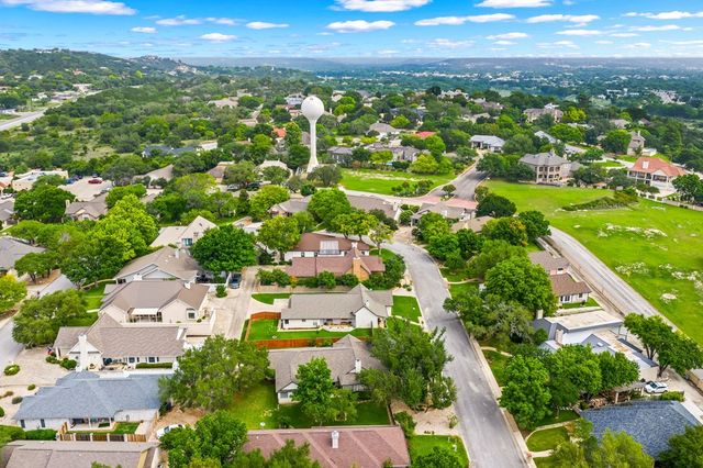 105 St Andrews Loop, Kerrville, TX 78028