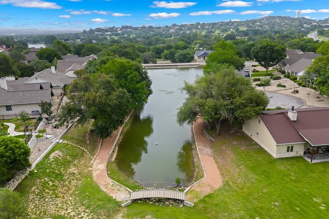 105 St Andrews Loop, Kerrville, TX 78028