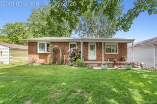 588 Illinois Street, Oceola Township, MI 48843