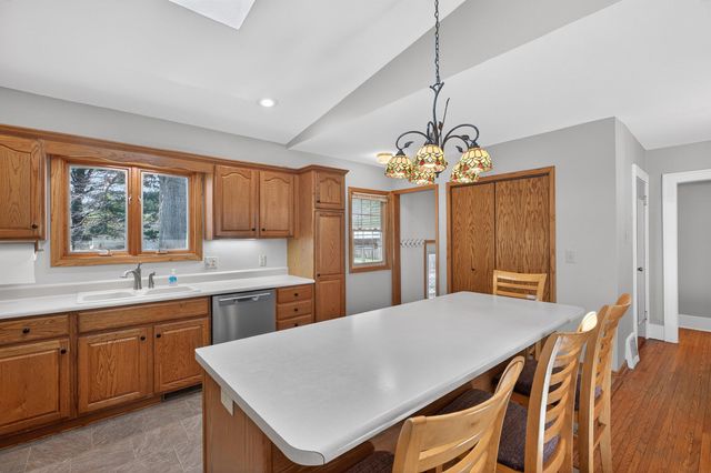 435 Martin Road, Waterloo, IA 50701