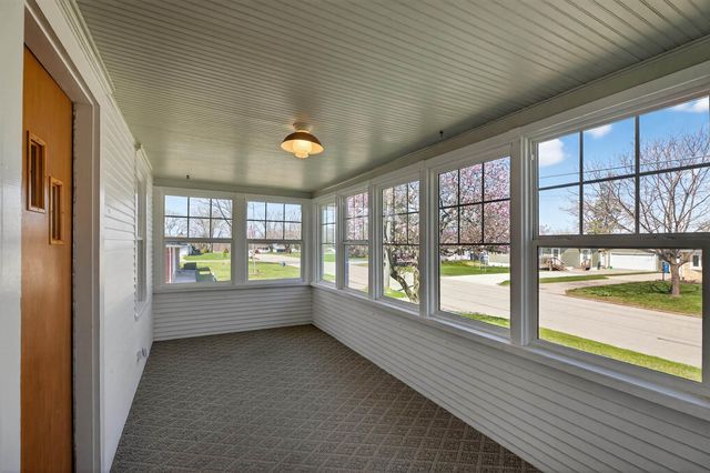 435 Martin Road, Waterloo, IA 50701
