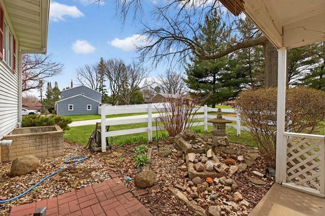 435 Martin Road, Waterloo, IA 50701