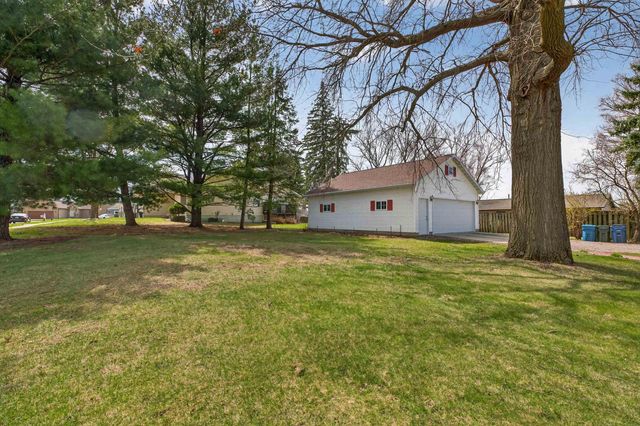 435 Martin Road, Waterloo, IA 50701