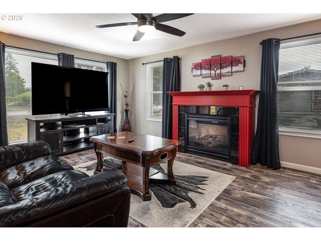 3065 KNOX Ave, Salem, OR 97301