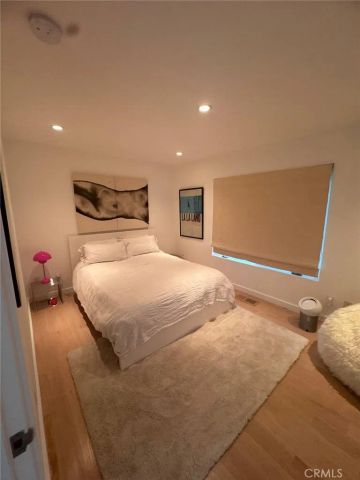 2115 Groveland, Los Angeles, CA 90046