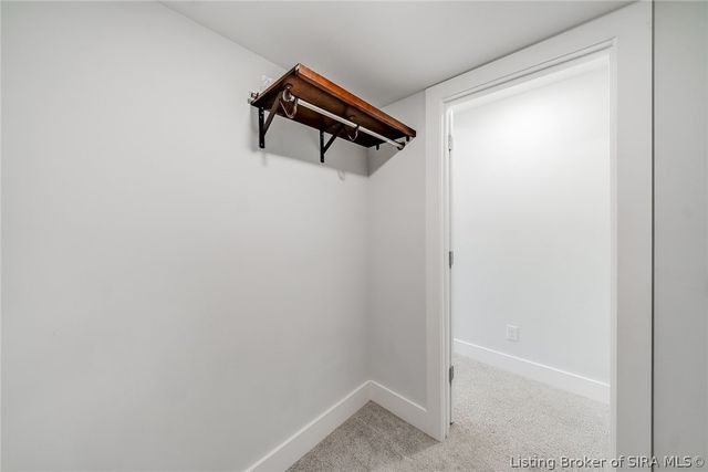 904 Assembly Road, Jeffersonville, IN 47130