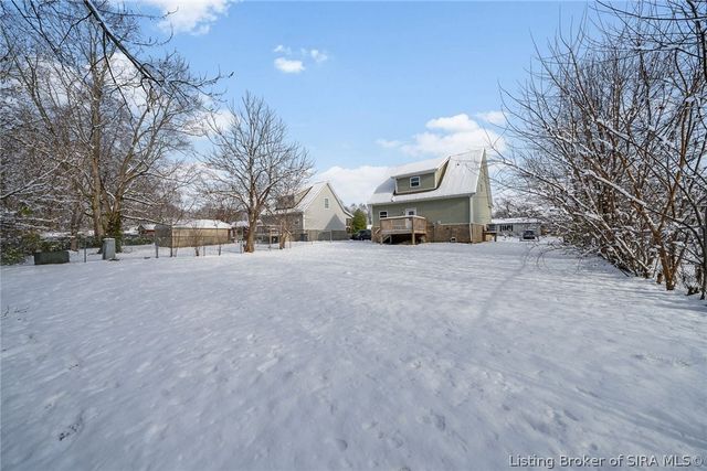 904 Assembly Road, Jeffersonville, IN 47130