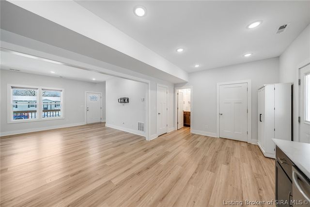 904 Assembly Road, Jeffersonville, IN 47130