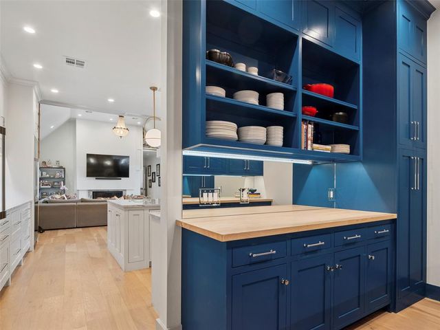 1147 NW 57th Street, Oklahoma City, OK 73118