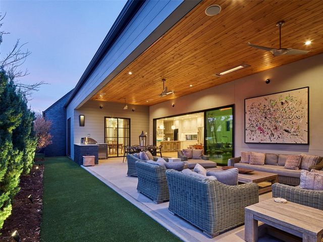 1147 NW 57th Street, Oklahoma City, OK 73118