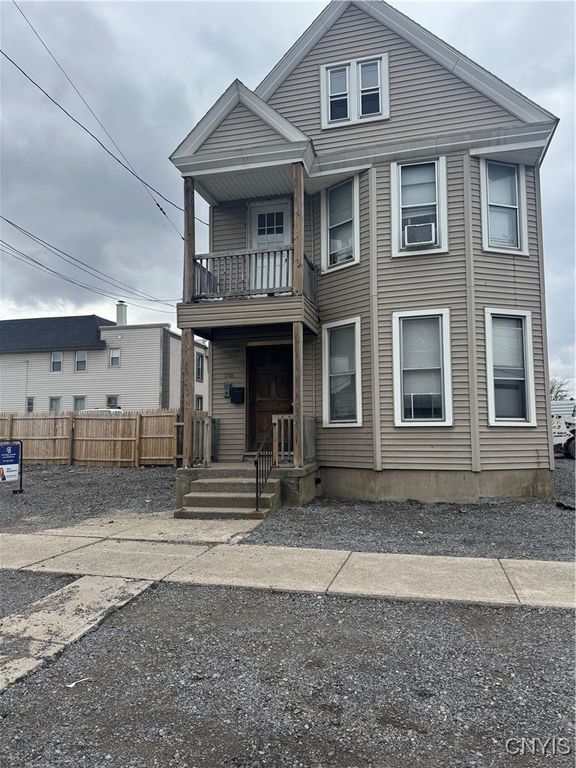 748 Jay Street, Utica, NY 13501