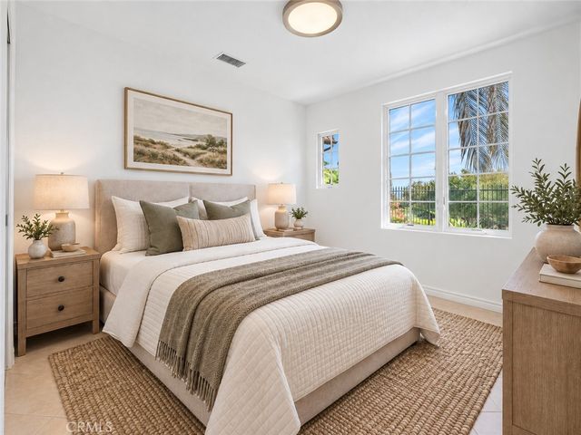 501 Luminous, Irvine, CA 92603