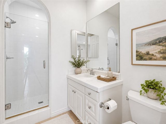 501 Luminous, Irvine, CA 92603