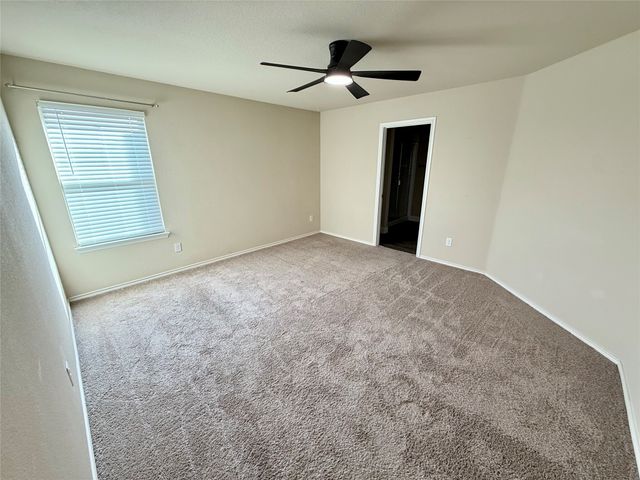 1052 Decker Drive, Fate, TX 75189