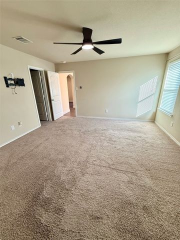 1052 Decker Drive, Fate, TX 75189