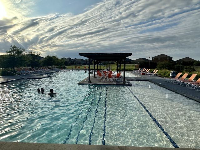 1052 Decker Drive, Fate, TX 75189