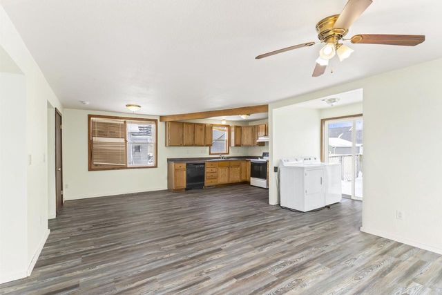 1508 E WISCONSIN AVENUE, Appleton, WI 54911