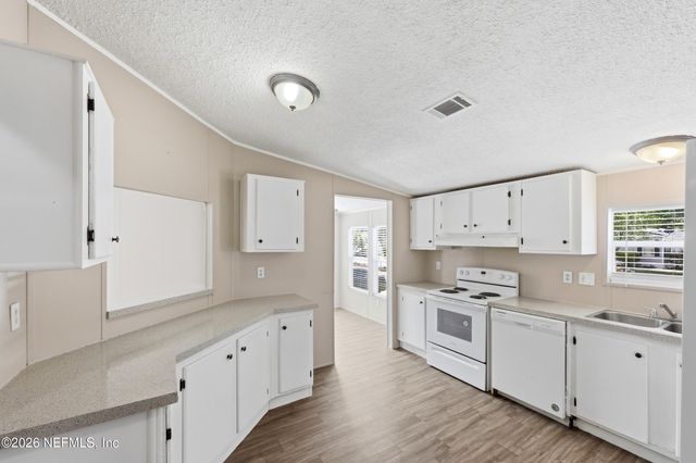 2081 CHAFFEE Road S 179, Jacksonville, FL 32221