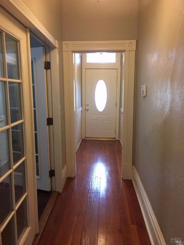 918 Alameda St, Vallejo, CA 94590