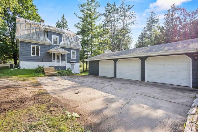 355 NYE STREET, Hortonville, WI 54944