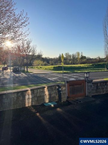 3146 NW 29th St, Corvallis, OR 97330