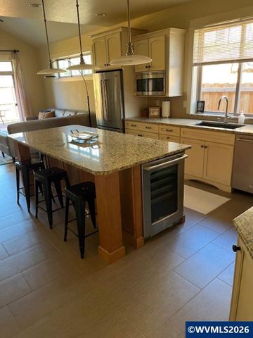 3146 NW 29th St, Corvallis, OR 97330