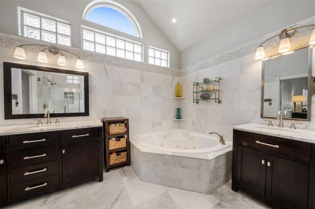 4742-40 Post Oak Timber Drive, Houston, TX 77056