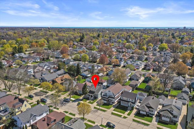 731 Monroe AVENUE, Racine, WI 53405