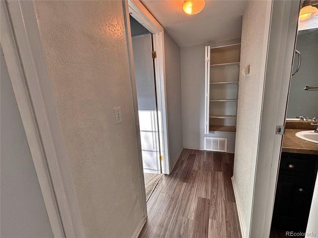 4760 S Wadsworth Boulevard C203, Littleton, CO 80123