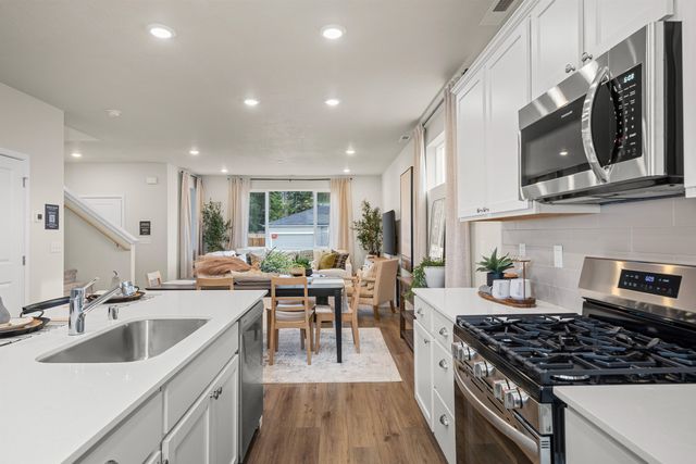 2625 N Kestrel Ln, Liberty Lake, WA 99019