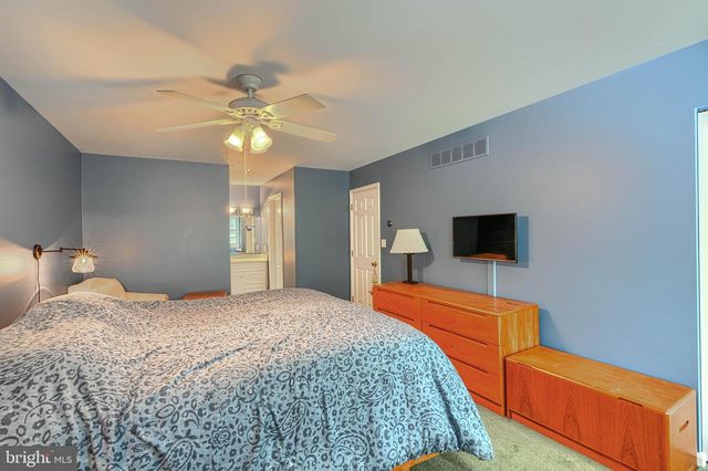 13908 FOXLAND RD, Phoenix, MD 21131
