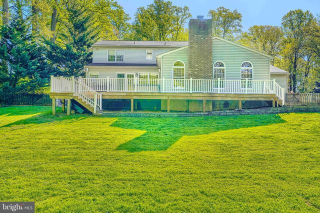13908 FOXLAND RD, Phoenix, MD 21131