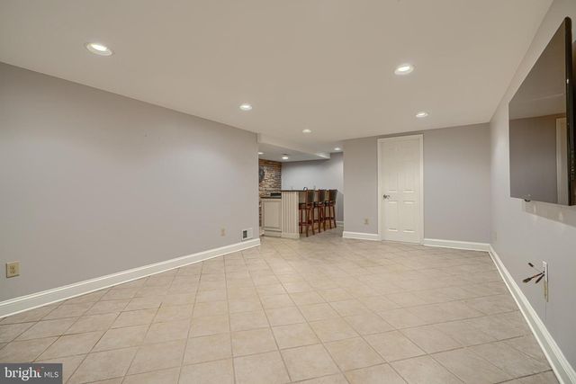 13908 FOXLAND RD, Phoenix, MD 21131