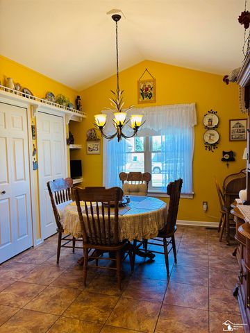 17029 Pintail Drive, Brownstown Twp, MI 48173