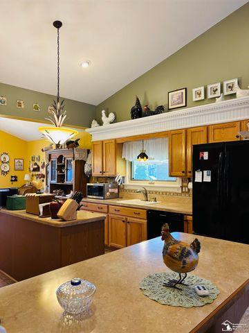 17029 Pintail Drive, Brownstown Twp, MI 48173