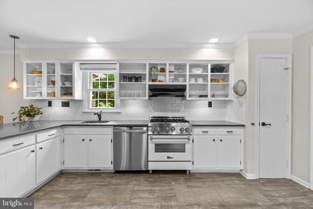 9030 MANORDALE LN, Ellicott City, MD 21042