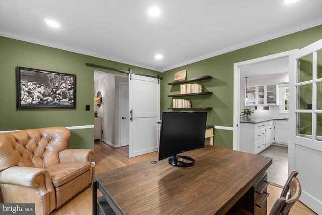 9030 MANORDALE LN, Ellicott City, MD 21042