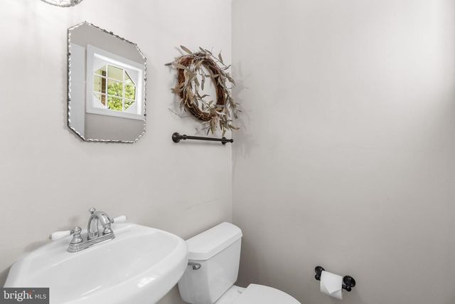 9030 MANORDALE LN, Ellicott City, MD 21042