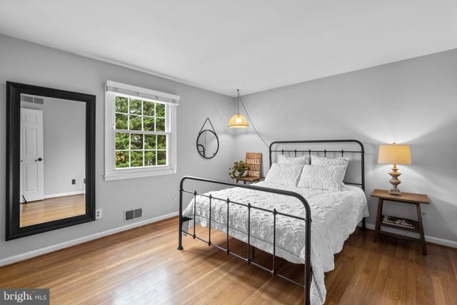 9030 MANORDALE LN, Ellicott City, MD 21042