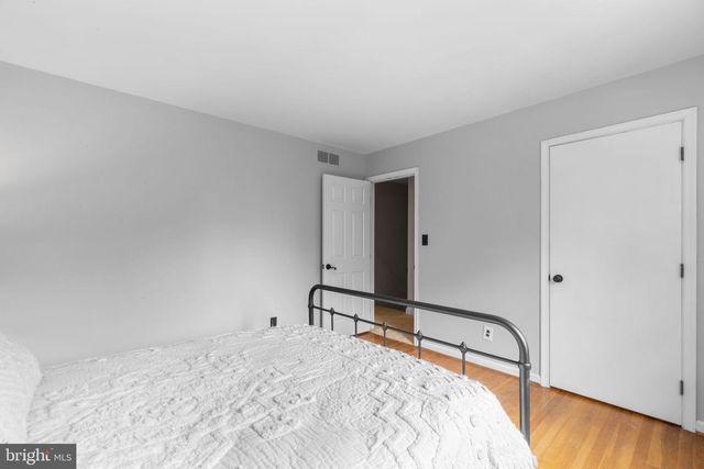 9030 MANORDALE LN, Ellicott City, MD 21042