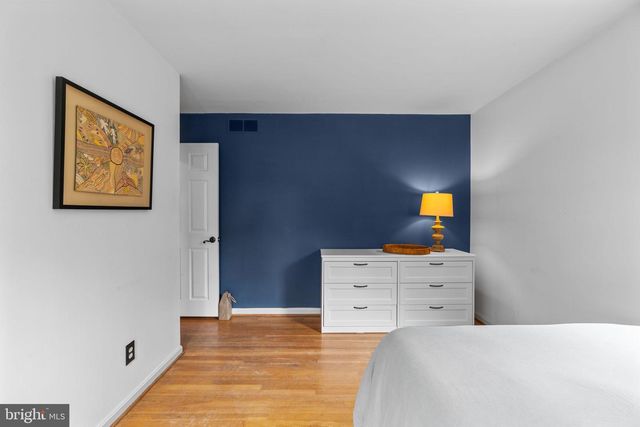 9030 MANORDALE LN, Ellicott City, MD 21042