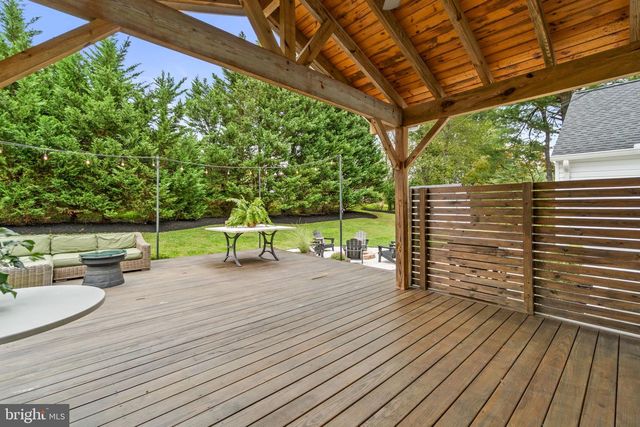 9030 MANORDALE LN, Ellicott City, MD 21042