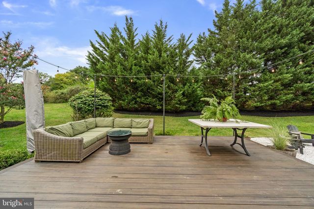 9030 MANORDALE LN, Ellicott City, MD 21042