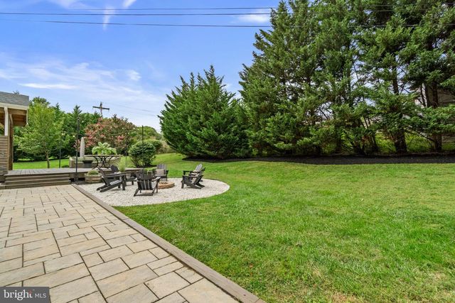 9030 MANORDALE LN, Ellicott City, MD 21042