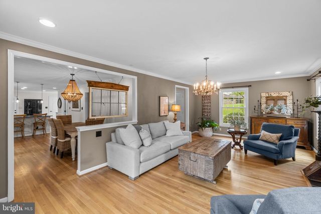 9030 MANORDALE LN, Ellicott City, MD 21042