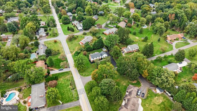 9030 MANORDALE LN, Ellicott City, MD 21042