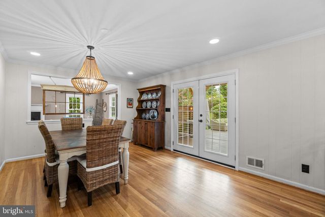 9030 MANORDALE LN, Ellicott City, MD 21042