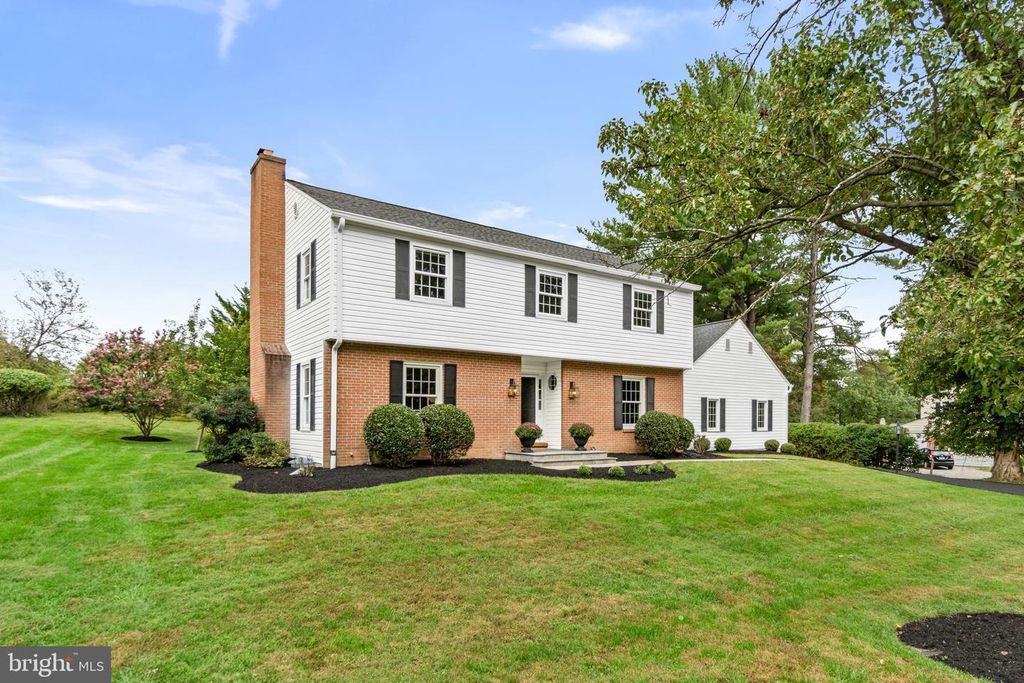 9030 MANORDALE LN, Ellicott City, MD 21042