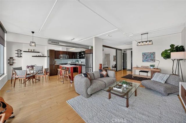 1100 South Hope St 1006, Los Angeles, CA 90015