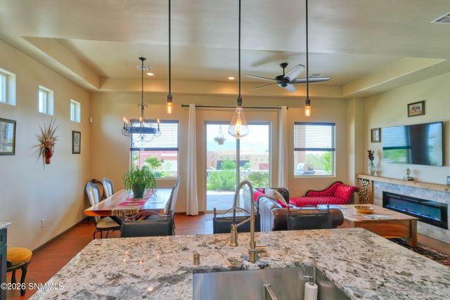1298 Sisley Place, Las Cruces, NM 88007